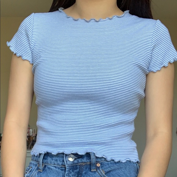 Brandy Melville Tops Brandy Melville Tee Nwot Poshmark